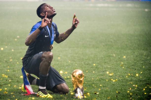 行车队让世 行车队让世